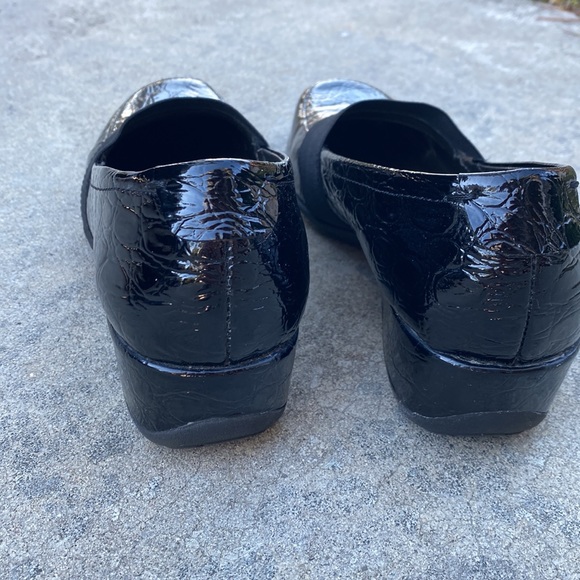 Naturalizer Black Slip-On N5 Comfort Ladies Flats - Sz 7.5M - Picture 14 of 15